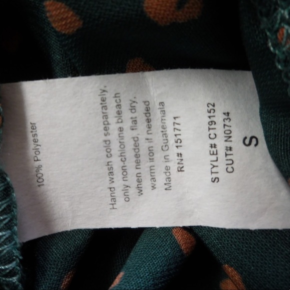 Hunter Green Leopard Print Smocked Blouse - Picture 7 of 8